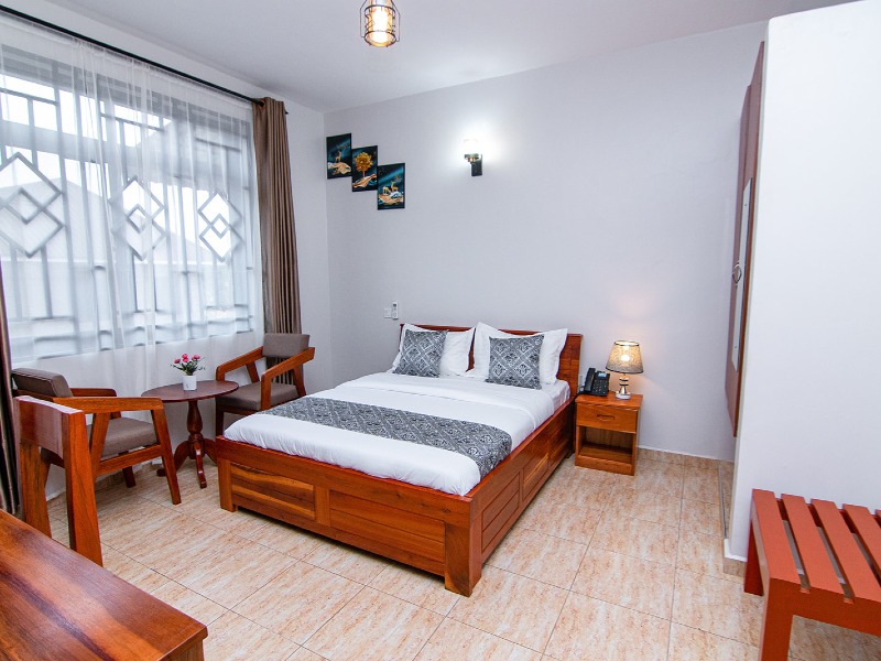 Room 213